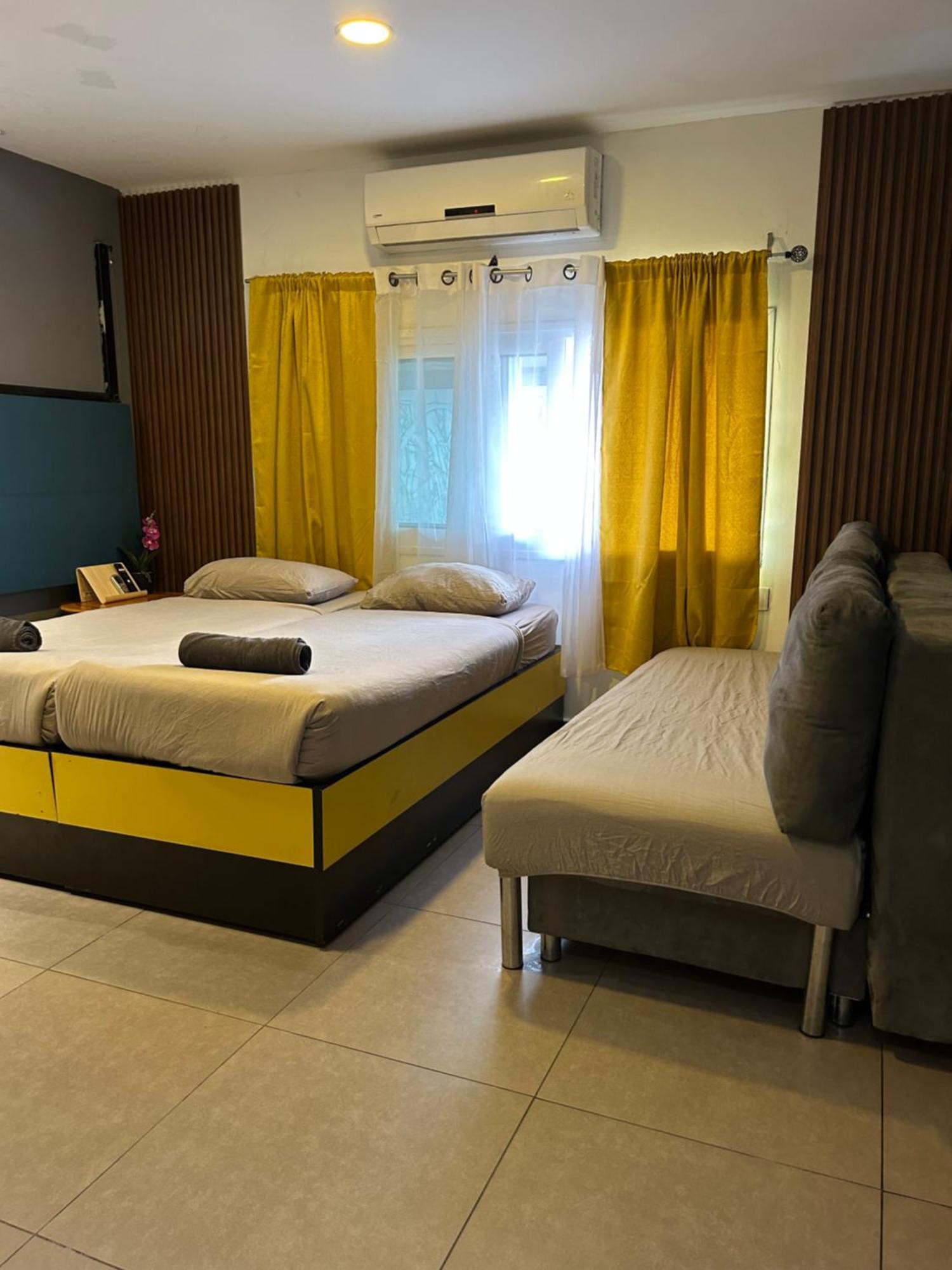 Amdar Hostel *